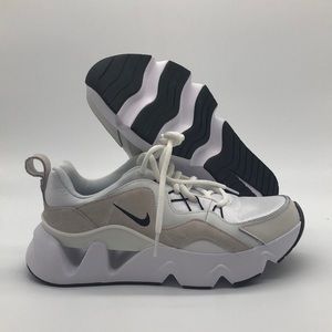 Nike RYZ 365 White Phantom Black Sneakers BQ4153-100 Women size 8 USED